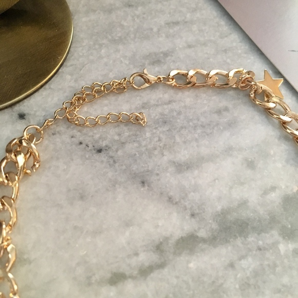 Dazzling Charm Gold Chain Necklace - Picture 6 of 8